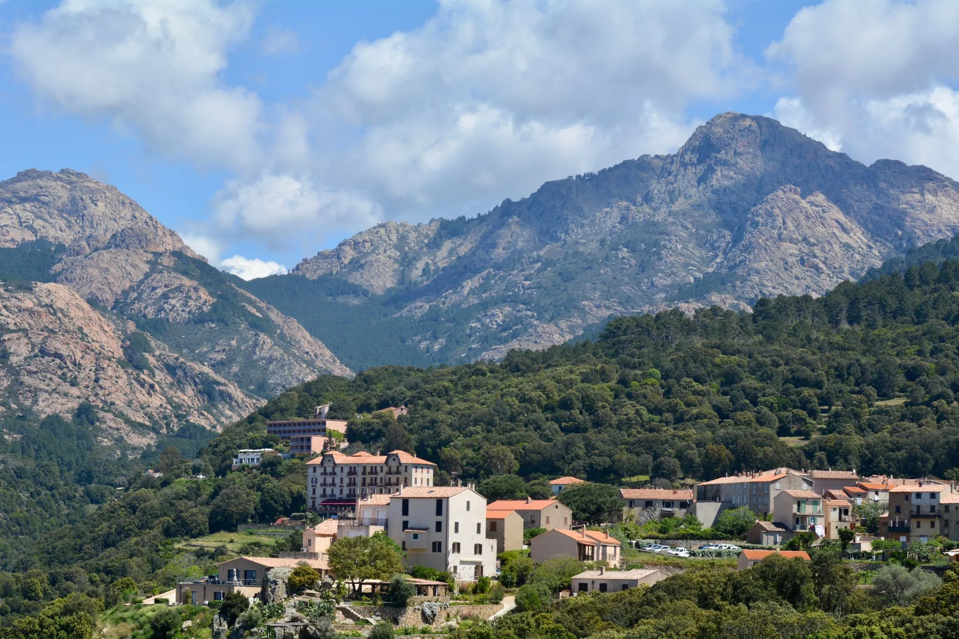 Le Parc Naturel Régional de Corse : zone rouge pour les drones