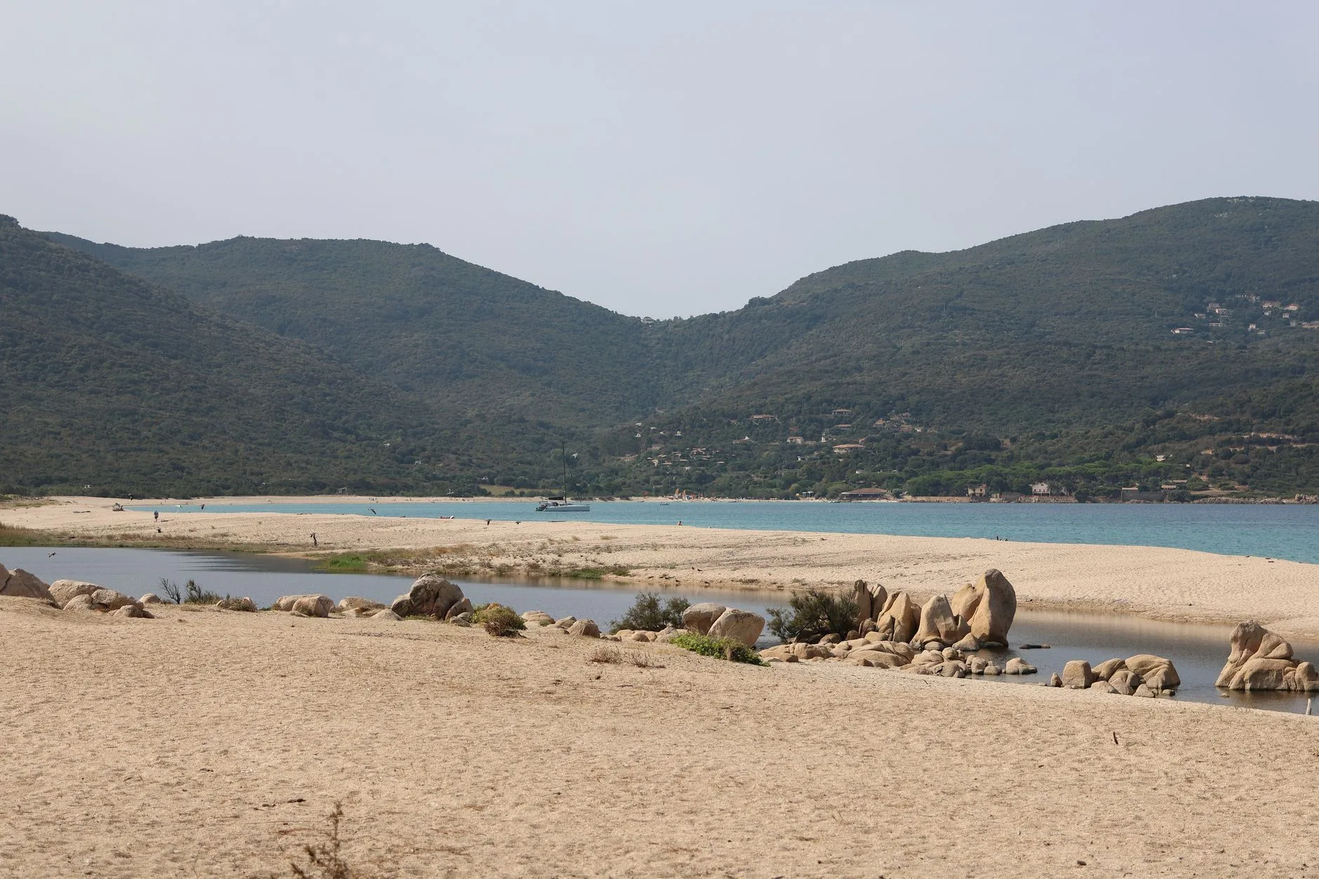 La plage de Saleccia et le littoral sont-ils aussi concernés ?