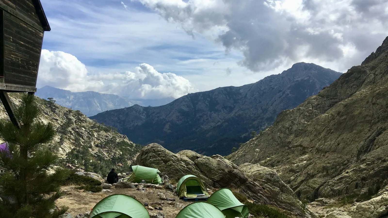Wifi dans les refuges : ce qu'il faut vraiment prévoir