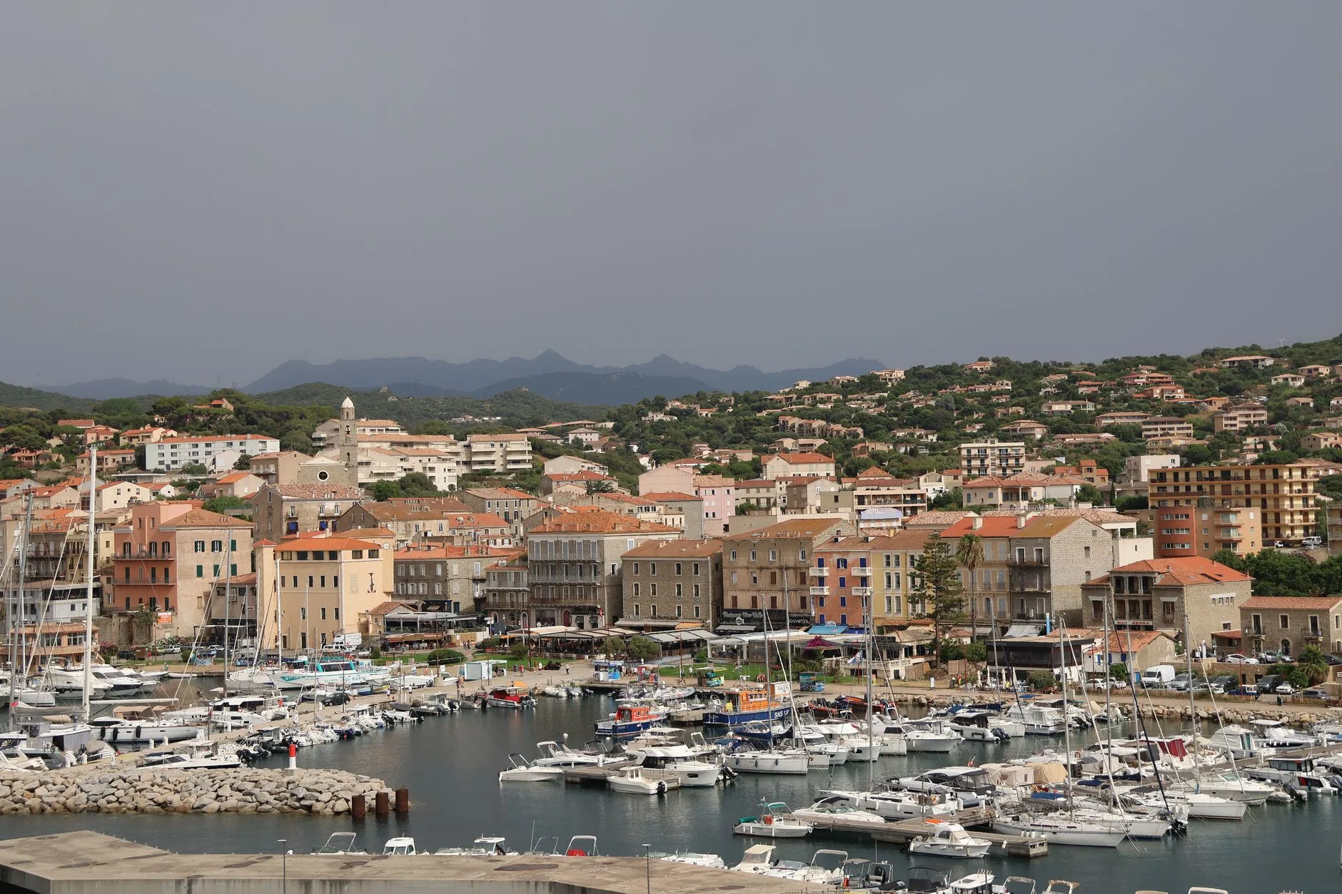 L'Île-Rousse, l'autre porte de la Balagne